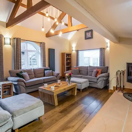 3 Bed In Oc-g34639