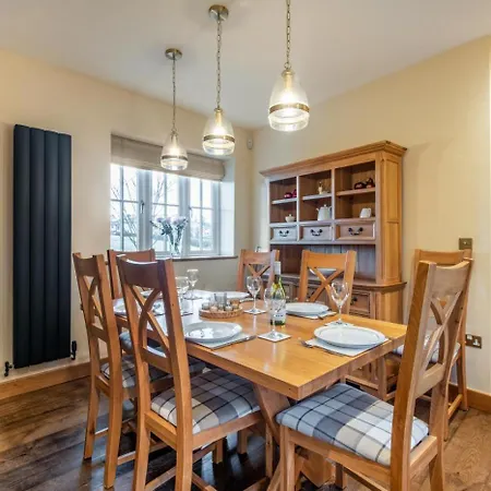 3 Bed In Oc-g34639 Vakantiehuis *