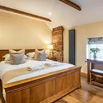3 Bed In Oc-g34639 *
